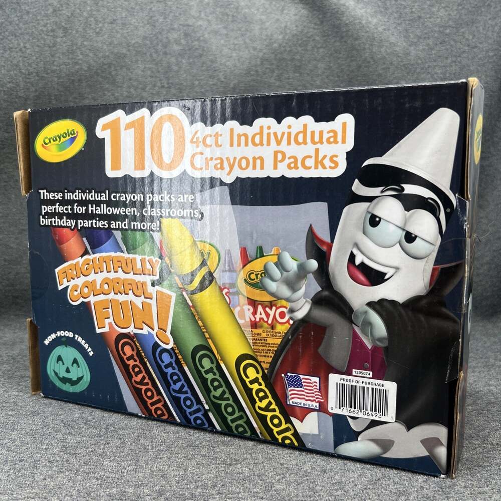 Crayola Halloween 110ct Crayon 4 Packs Non Food Trick or Treats Teal Pumpkin